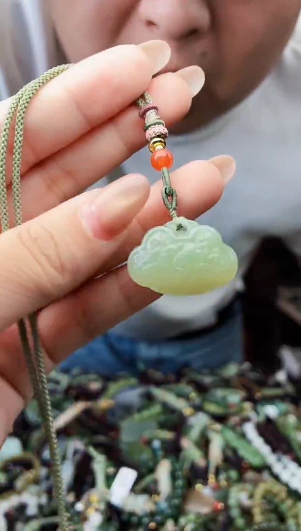 颈饰未镶嵌和田玉多样性发货拍一发一