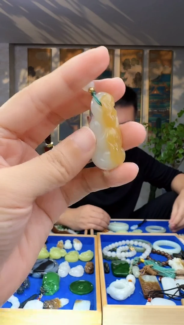 未镶嵌和田玉挂件拍一发一