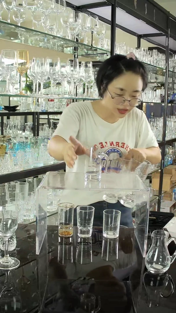 水晶玻璃平底款LD-JC金刻  分酒器1个