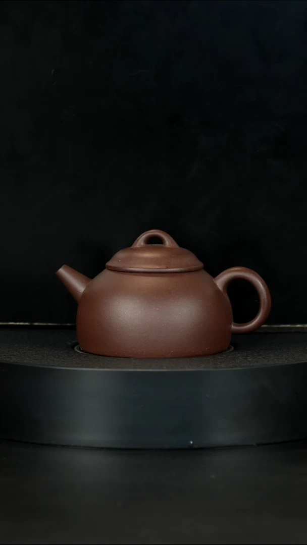 【闪购商品】紫砂茶壶正价1500微瑕特价紫砂一厂老紫泥半瓜