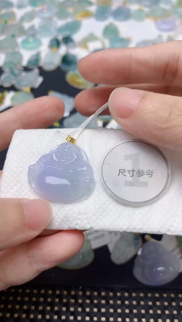 颈饰18K金镶嵌翡翠天然缅甸A货翡翠