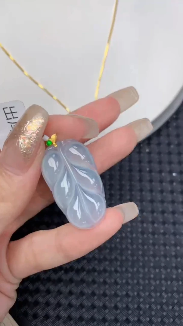 颈饰18K金镶嵌翡翠天然缅甸翡翠a货百元以上9元证书费自理