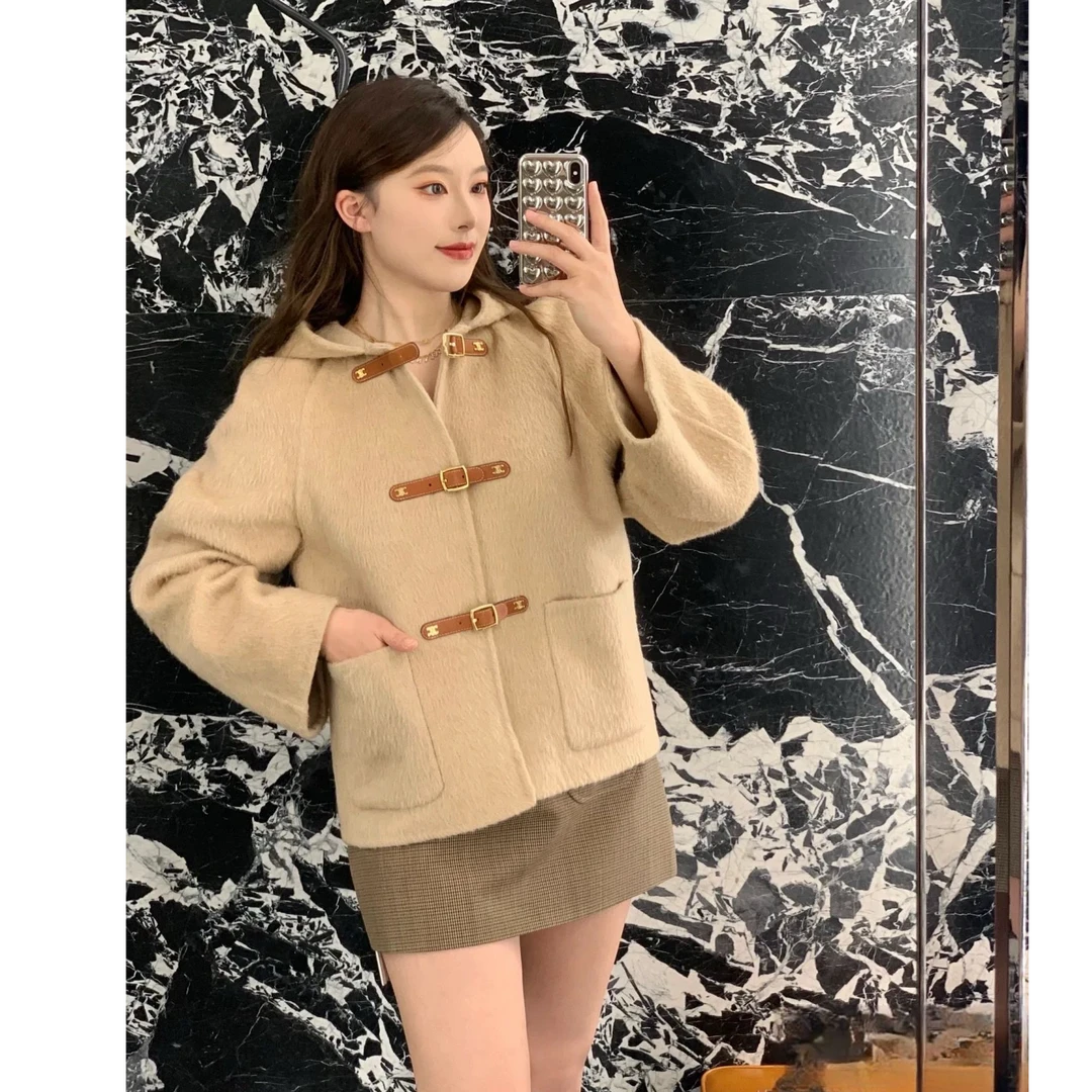 99新 Celine/思琳 双双臻选/vv01403/思琳外套/36码