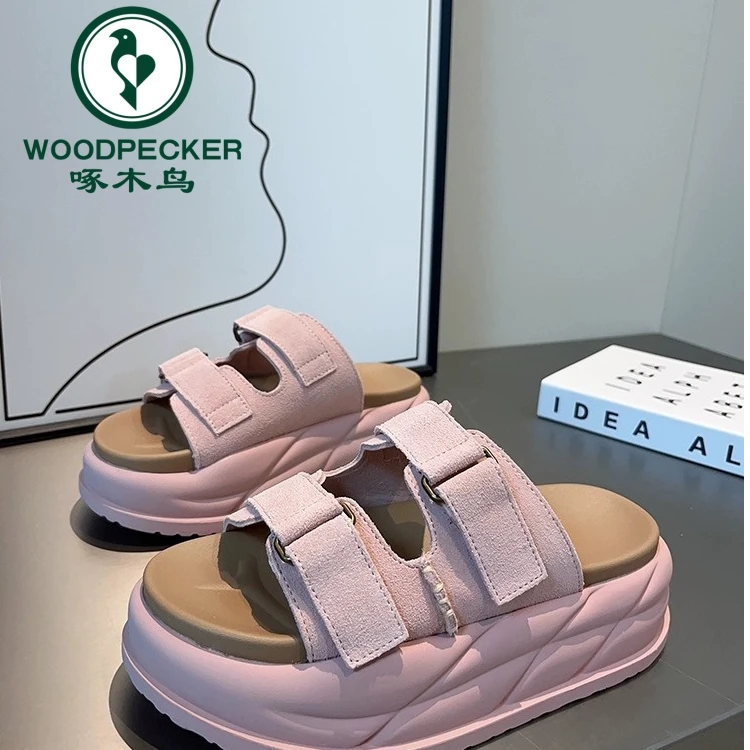 啄木鸟厚底休闲凉拖鞋2025新款女夏季外穿魔术贴复古一字半拖鞋
