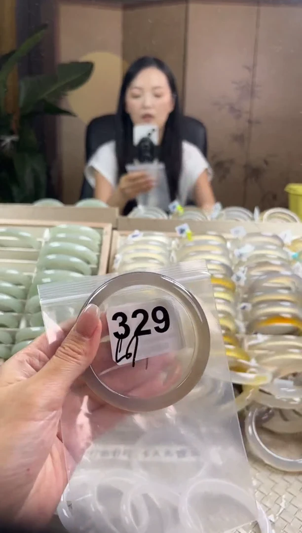 手镯玛瑙/玉髓未镶嵌329