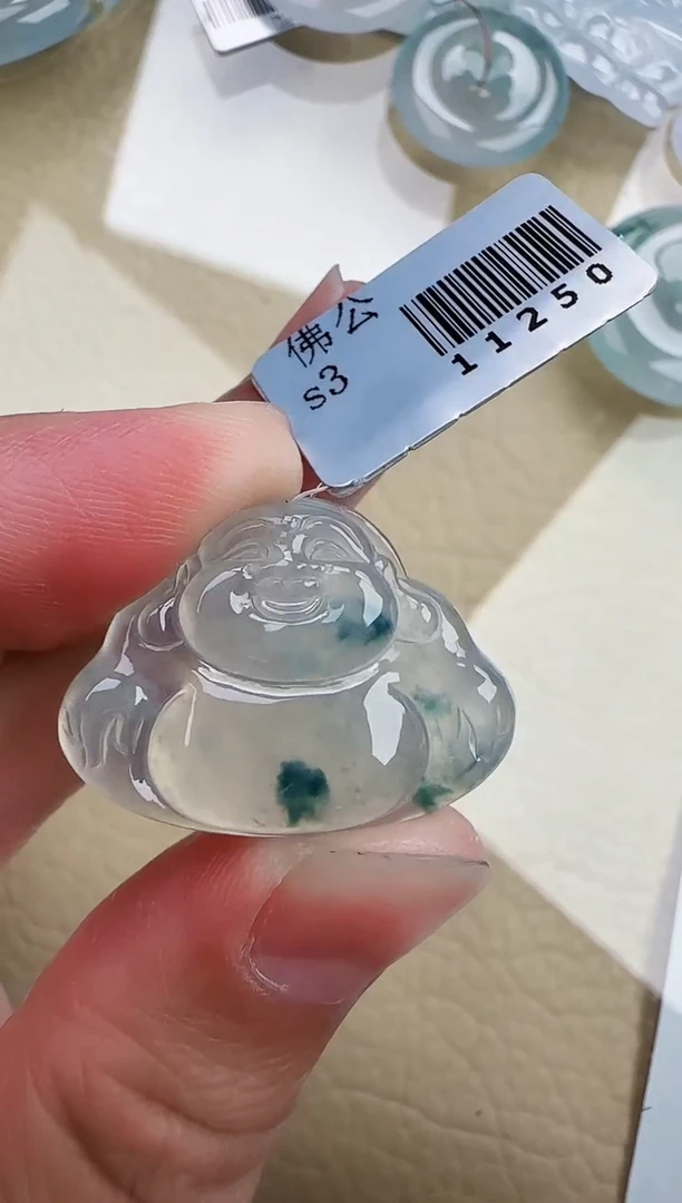 翡翠未镶嵌颈饰缅甸天然翡翠a货