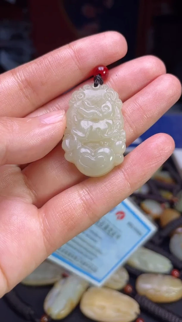 颈饰未镶嵌和田玉123