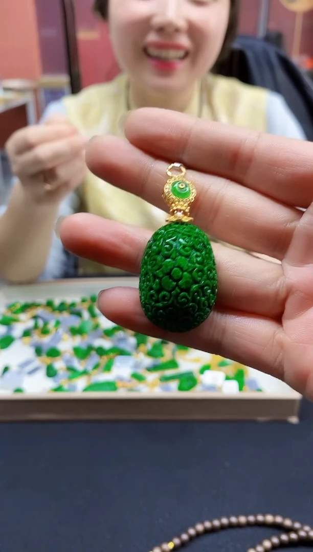颈饰未镶嵌翡翠翡翠吊坠29