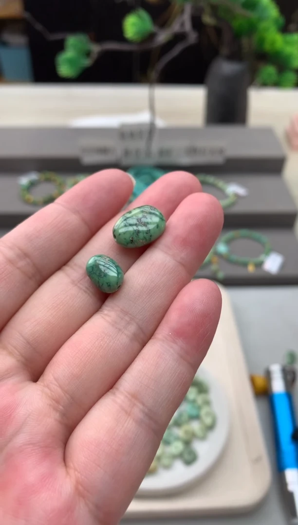 南红玛瑙单珠一对未镶嵌A80