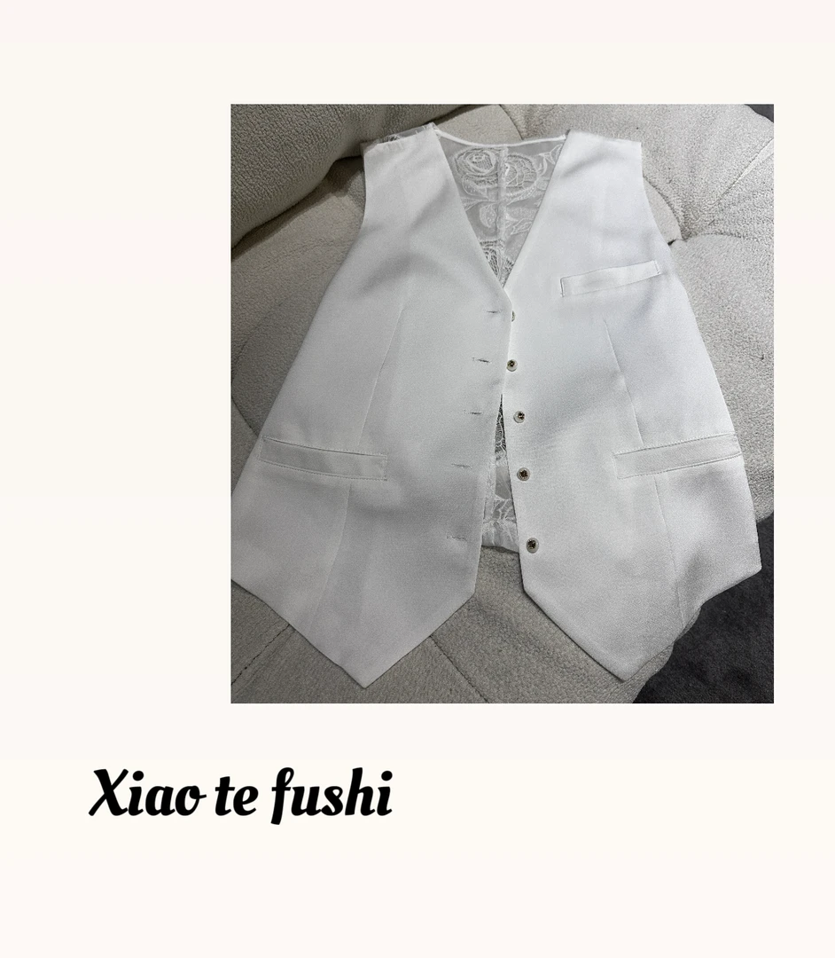 小特 2025春夏女蕾丝休闲马夹黑白两色设计师马甲时尚叠穿搭配款