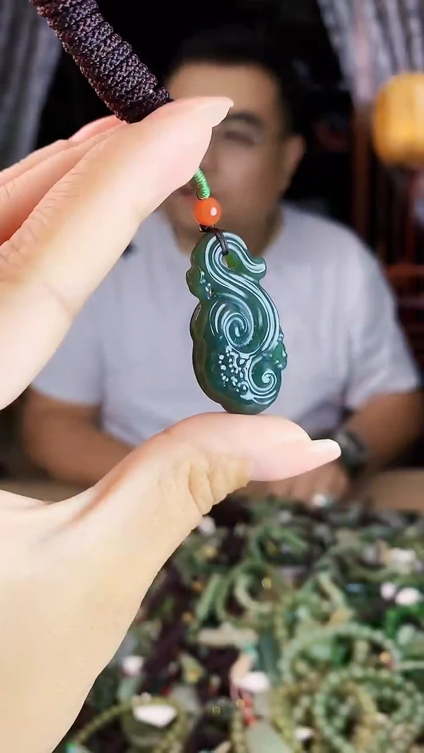 未镶嵌和田玉挂件多样性发货拍一发一