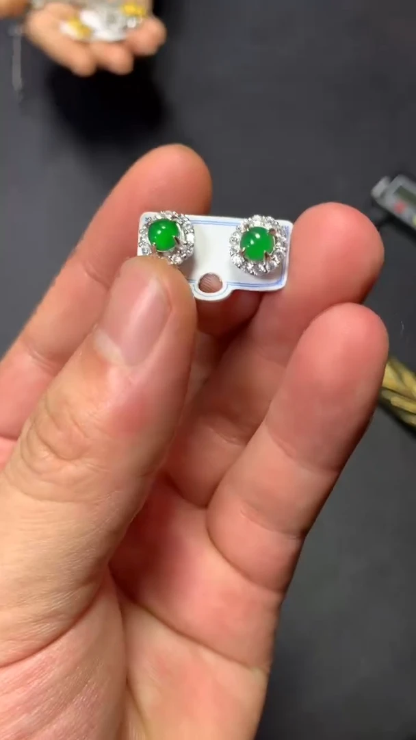 【闪购商品】翡翠耳饰未镶嵌0179398874/多样性发一