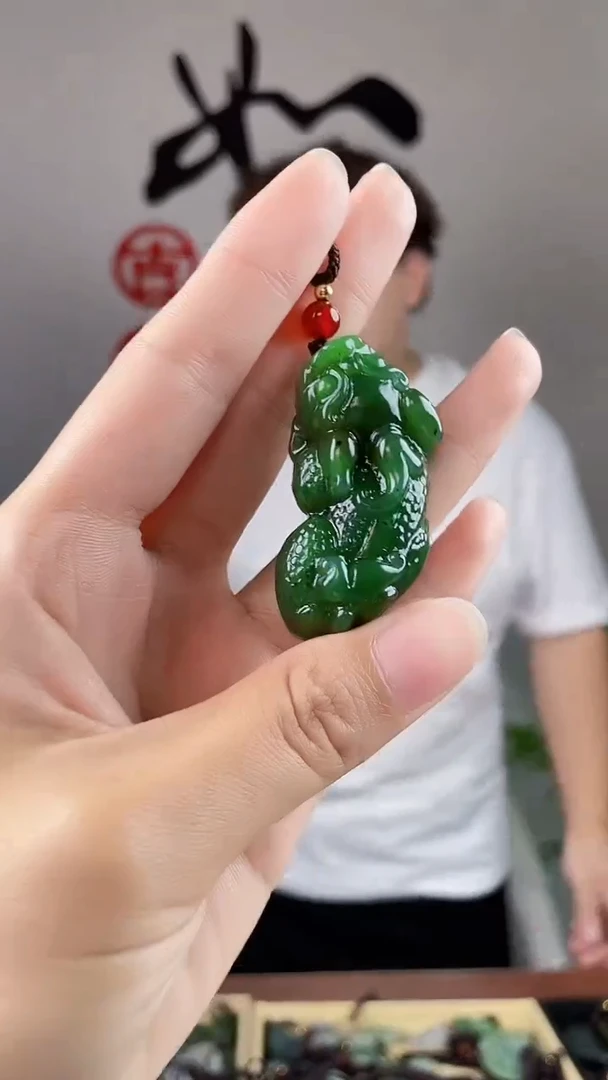 和田玉未镶嵌颈饰拍一发一，多样性发货