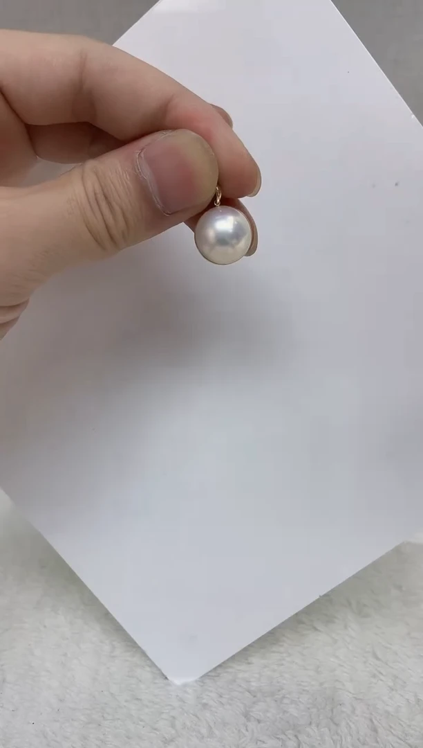 18K金镶嵌颈饰拼合珍珠（马贝珠）