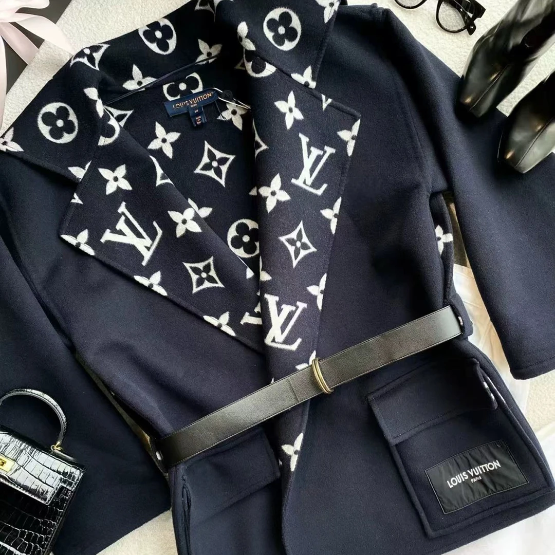 未使用 LouisVuitton/路易威登 23ss内里老花腰带大衣 深蓝色/40