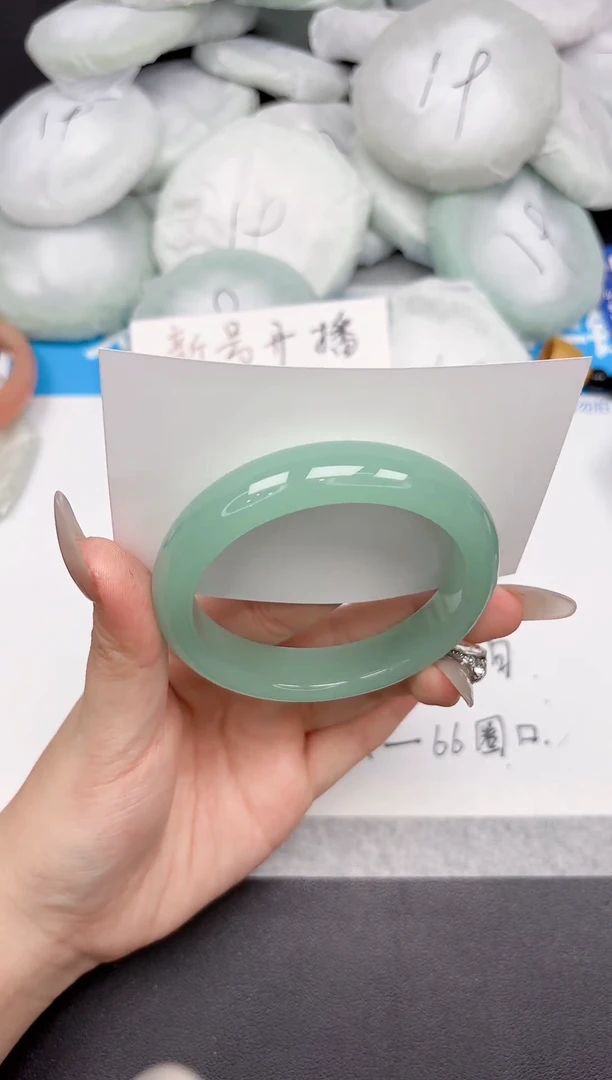 未镶嵌手镯石英质玉341-57-58