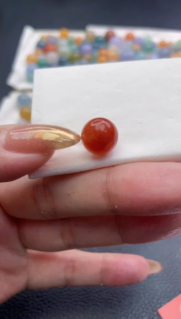 未镶嵌定制翡翠瑞**?珠子