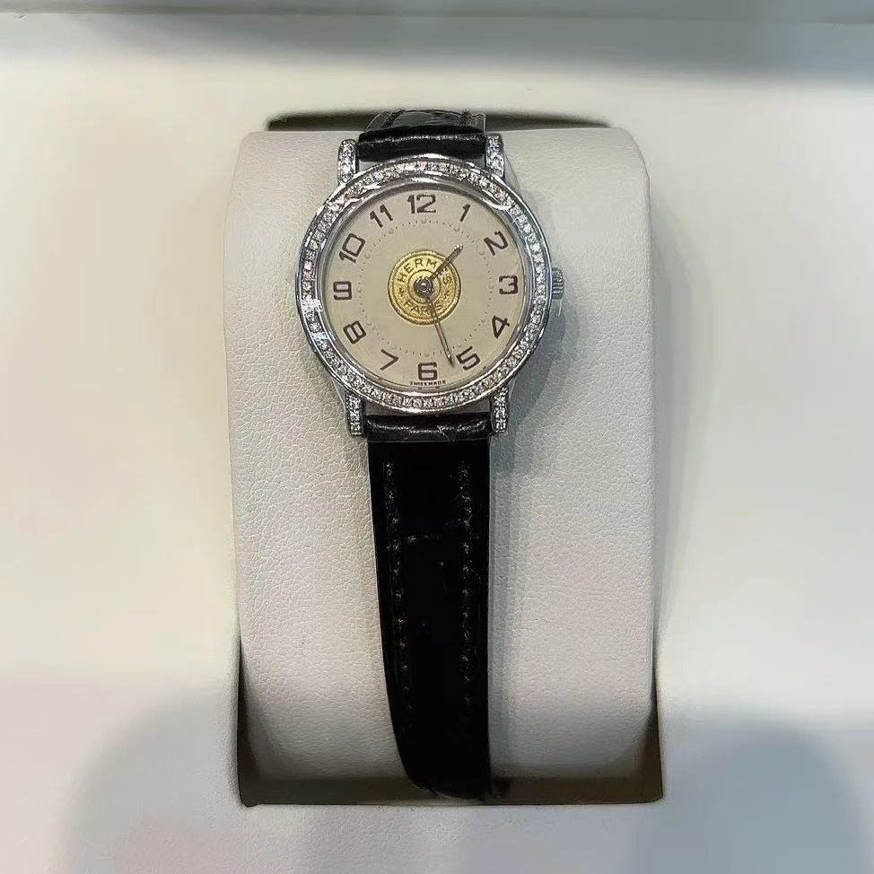 95新 Hermes/爱马仕 石英表后镶钻盘25/25610194/yy