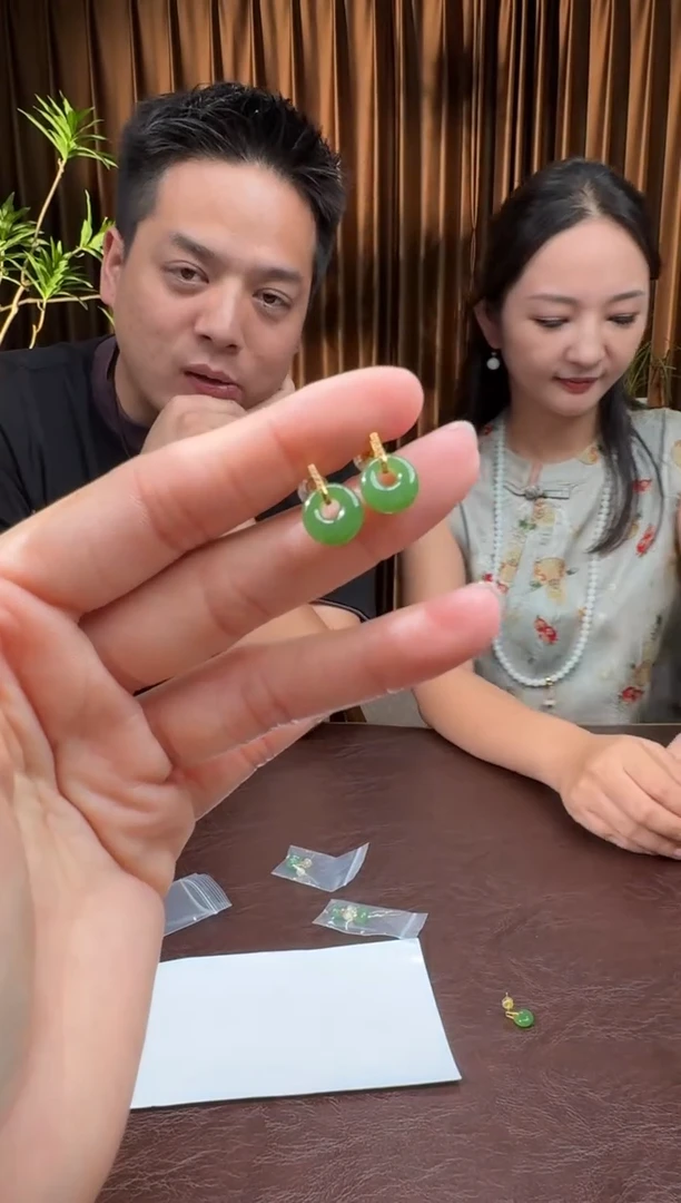 颈饰18K金镶嵌和田玉6刘洋8.29多样性拍一发一