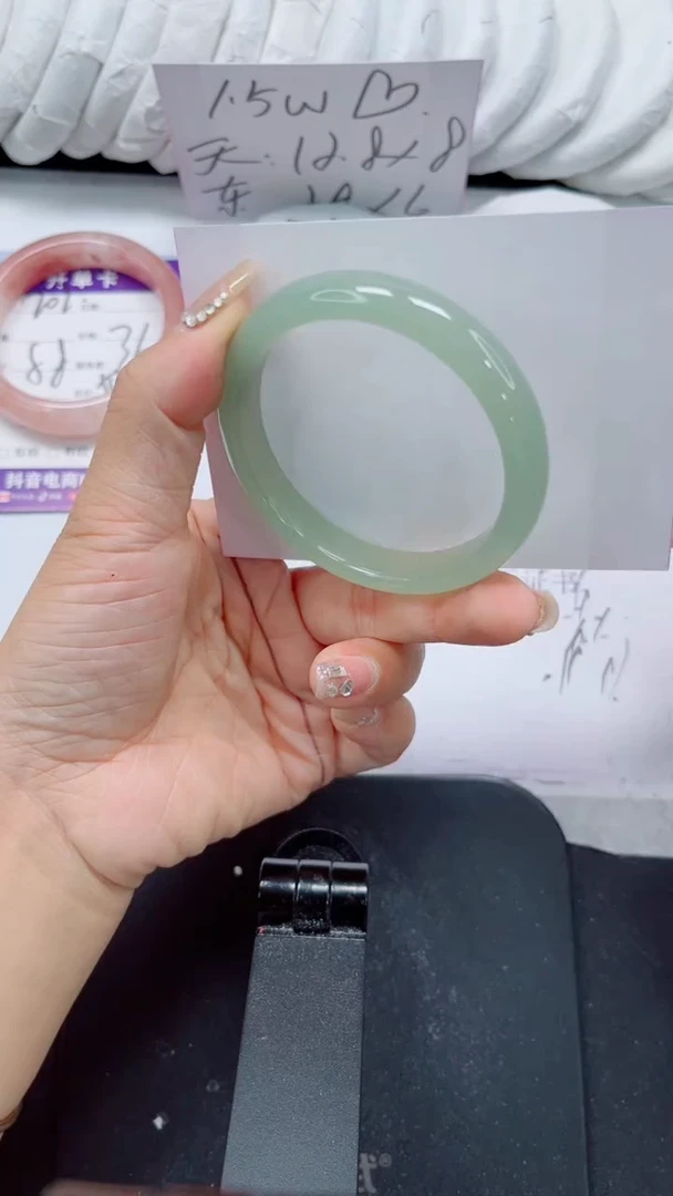 未镶嵌手镯石英质玉203-53