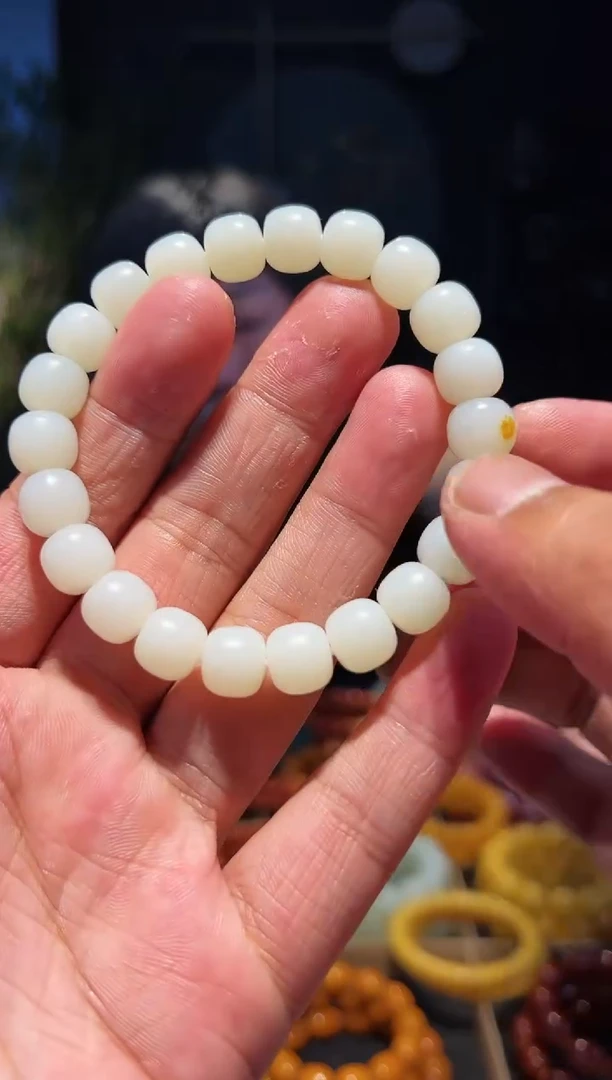 手串未镶嵌和田玉10+老型