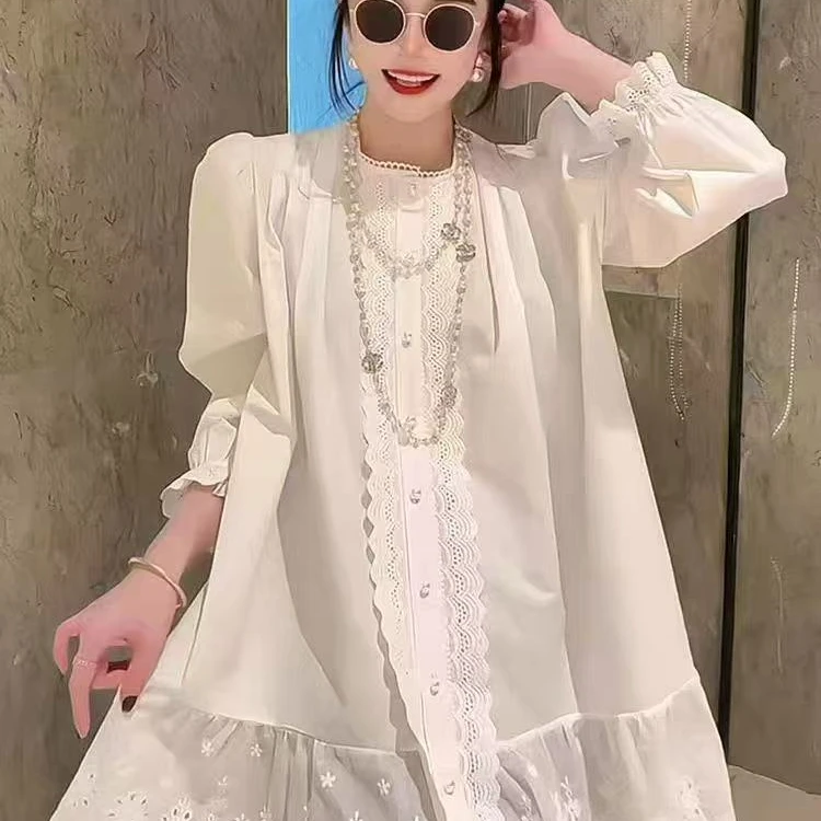 新款大版蕾丝刺绣拼接洋气减龄显瘦衬衫