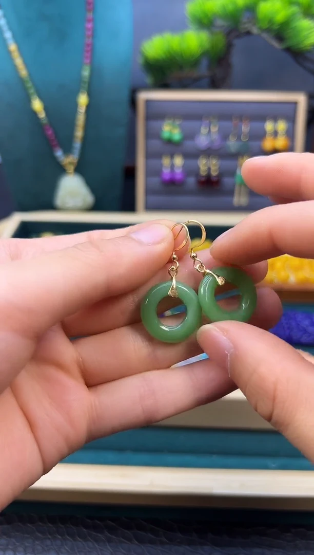 【闪购商品】和田玉耳饰14K金镶嵌EEEEEEEE