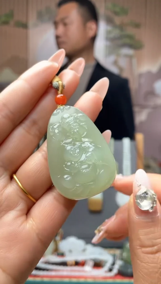 【闪购商品】和田玉颈饰未镶嵌一