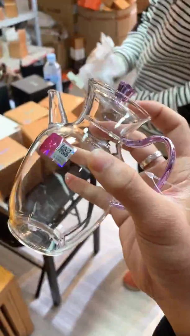 悦心壶浅紫      孤品