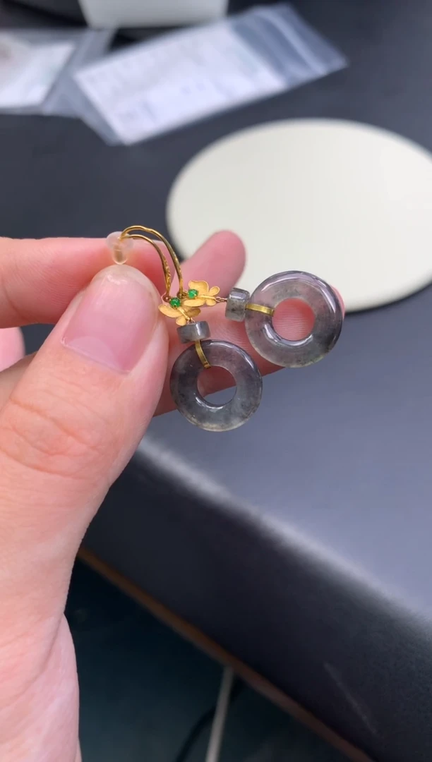 18K金镶嵌摆件翡翠48小时鉴赏期 退货不扣服务费