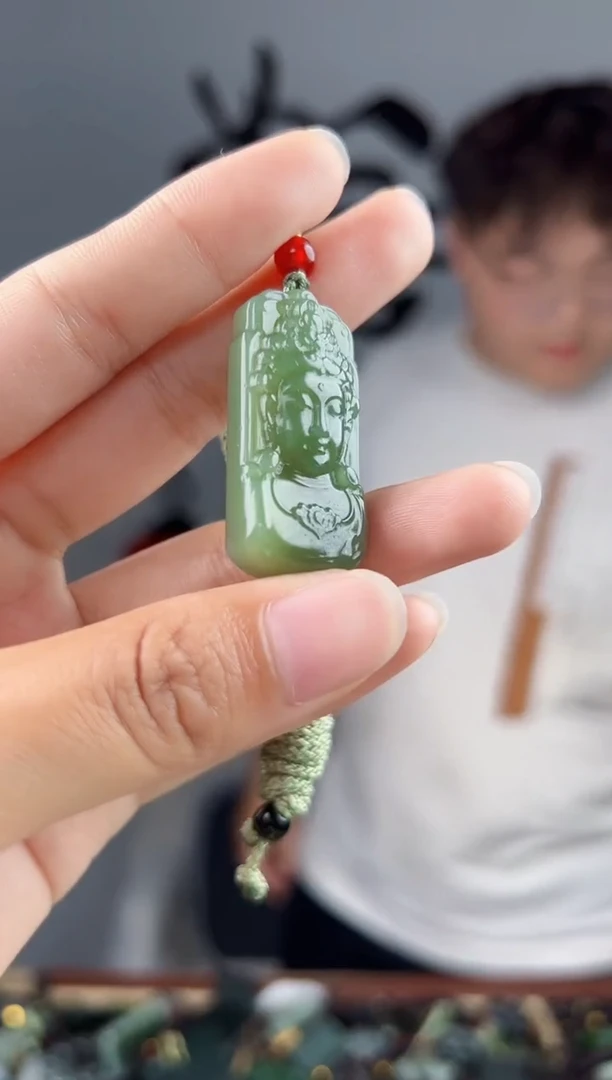 颈饰未镶嵌和田玉拍一发一，多样性发货