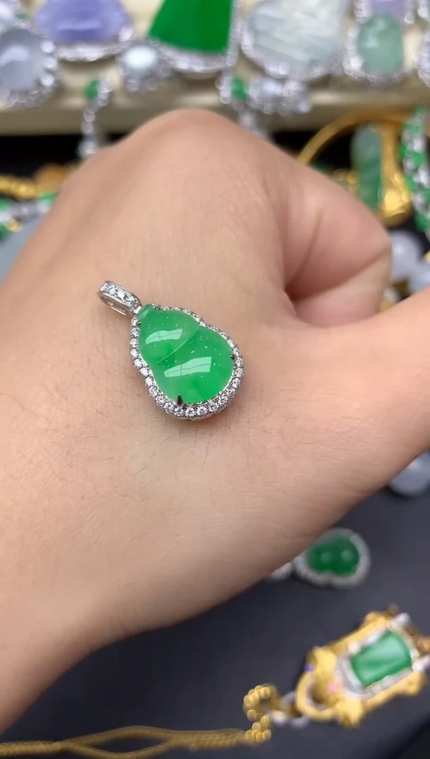 翡翠18K金镶嵌颈饰341-七夕珠宝季