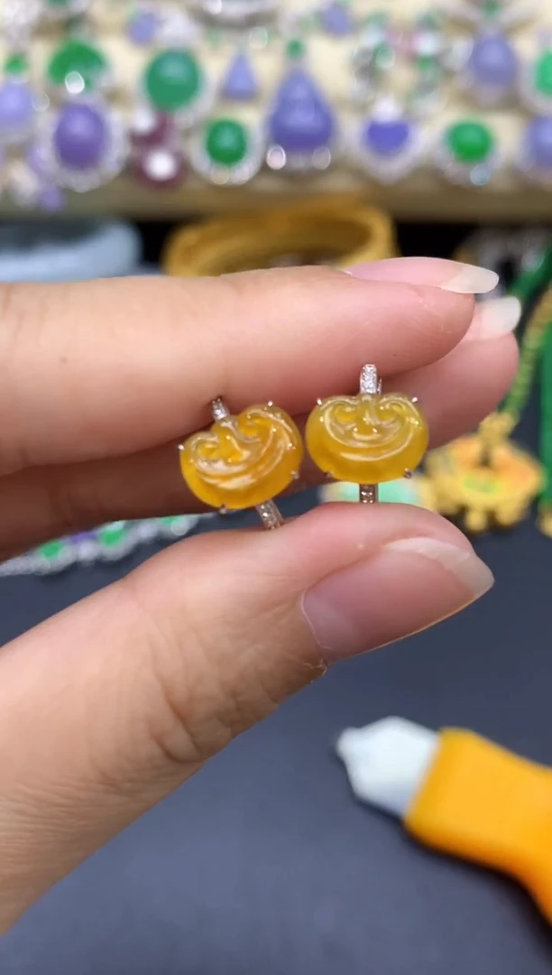 18K金镶嵌翡翠耳饰376-中国好珍宝