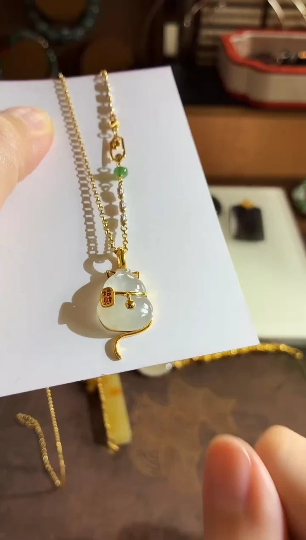 吊坠(不含链)18K金镶嵌翡翠吊坠