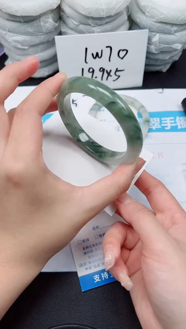 【闪购商品】石英质玉手镯未镶嵌G107-60.4