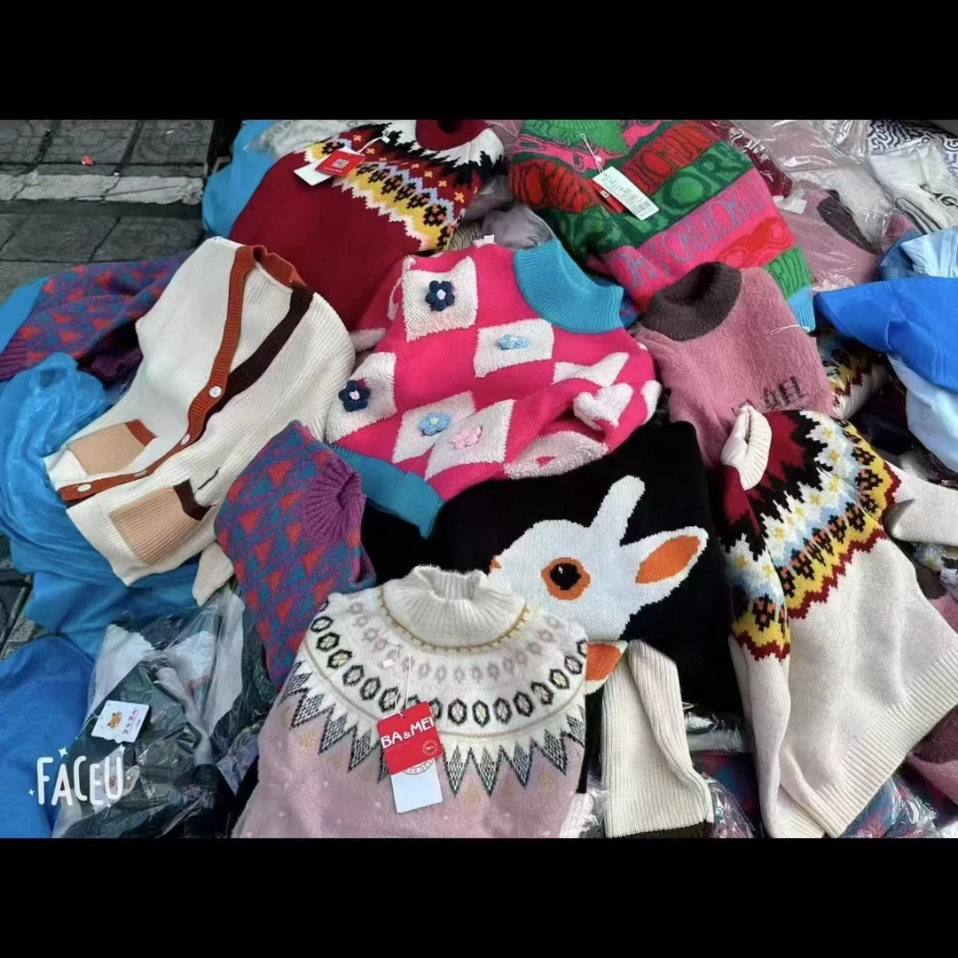 春秋童装毛衣套头衫儿童儿童女童网红时尚加厚圆领卡通保暖打底