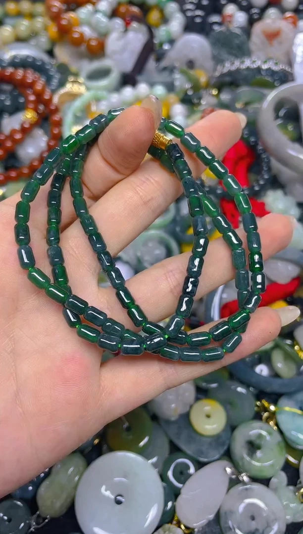 颈饰未镶嵌翡翠5MM/ J /翡翠A货，一件也是批发价