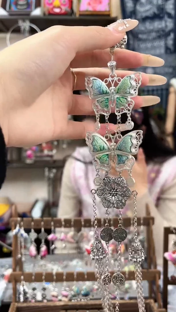 织绣民族风非遗老绣苗银饰品168