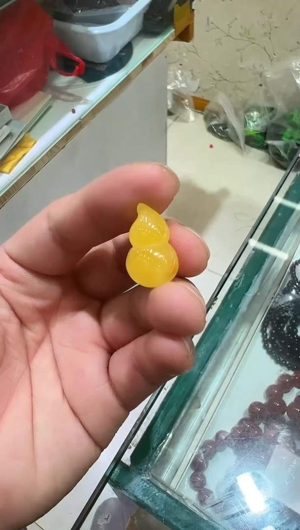蜜蜡颈饰未镶嵌xyj蜜蜡葫芦吊坠多样性发其一1.8