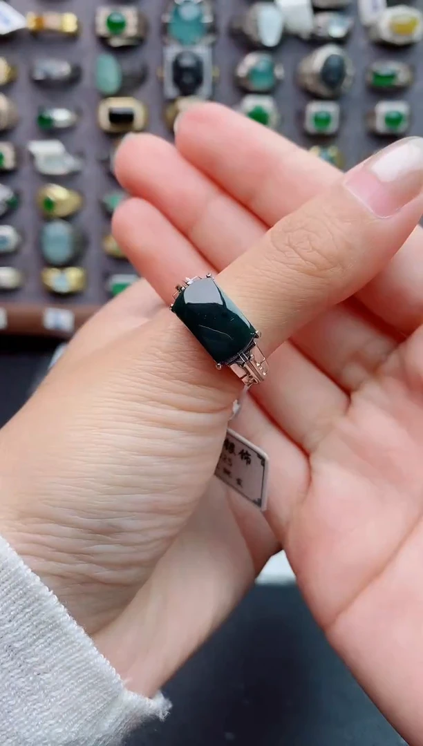银S925镶嵌戒指翡翠郑*财天然翡翠男戒