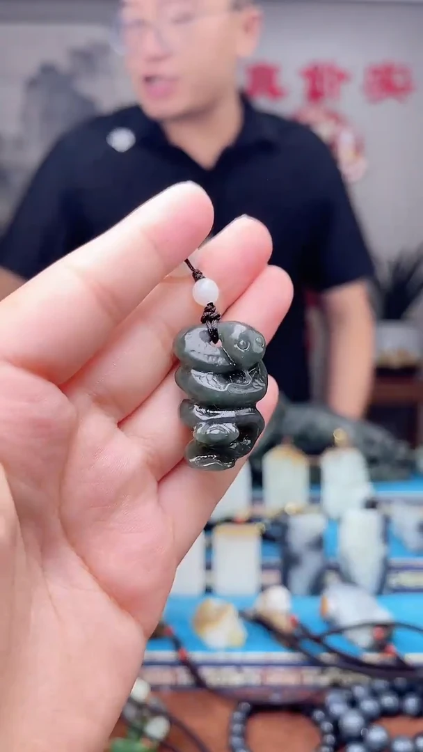 和田玉未镶嵌挂件1