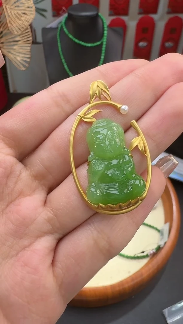 【闪购商品】和田玉颈饰18K金镶嵌挂件