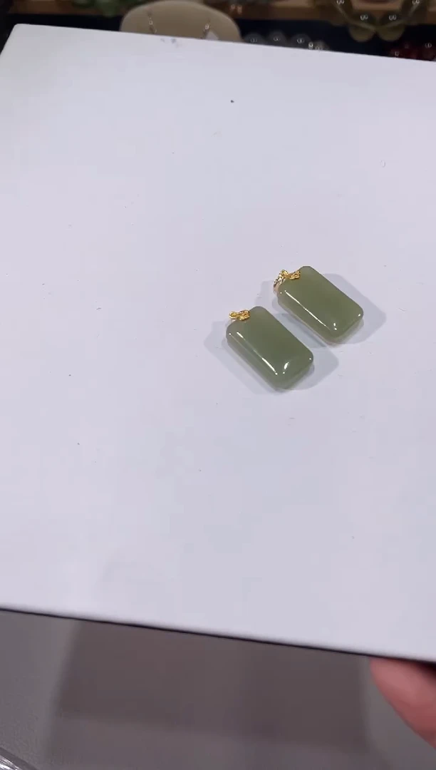 未镶嵌手链和田玉A257和田玉无事牌吊坠多样性发一