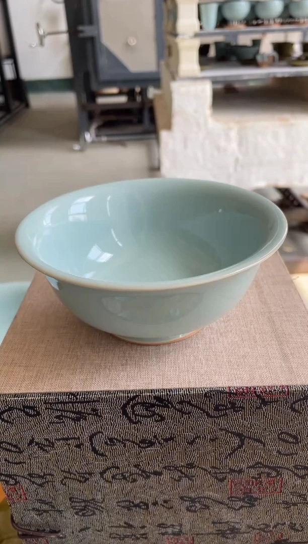 碗天青釉 手拉碗 微瑕 朱家汝窑款14cm