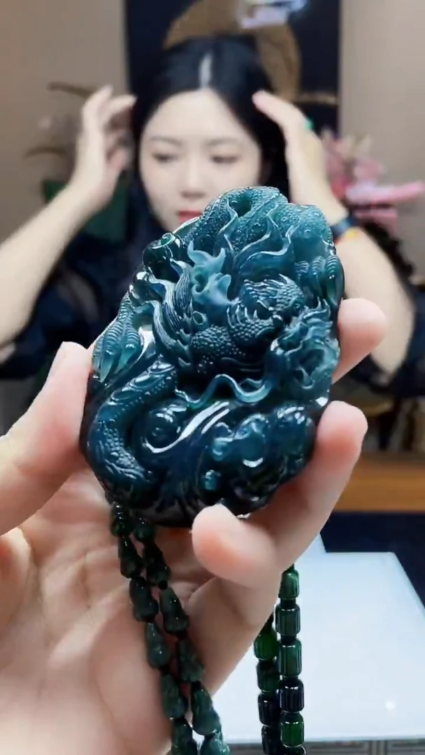 未镶嵌定制翡翠吊坠237