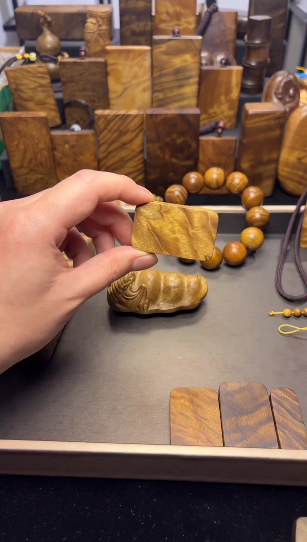 【闪购商品】楠木（金丝楠）其他无事牌114