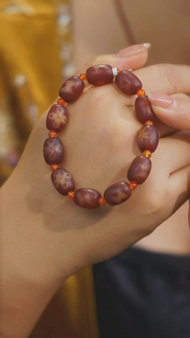 【闪购商品】玛瑙/玉髓手串未镶嵌多样性发其一