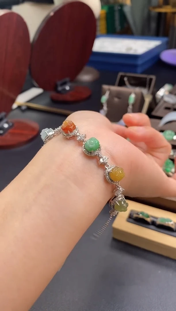 颈饰银S925镶嵌翡翠14006