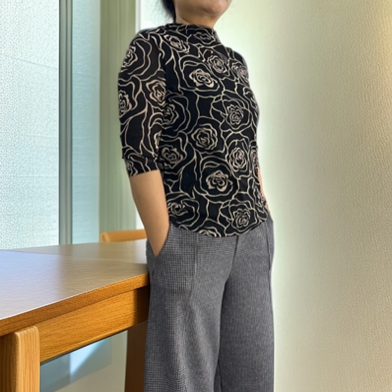 春款一字领大花打底衫