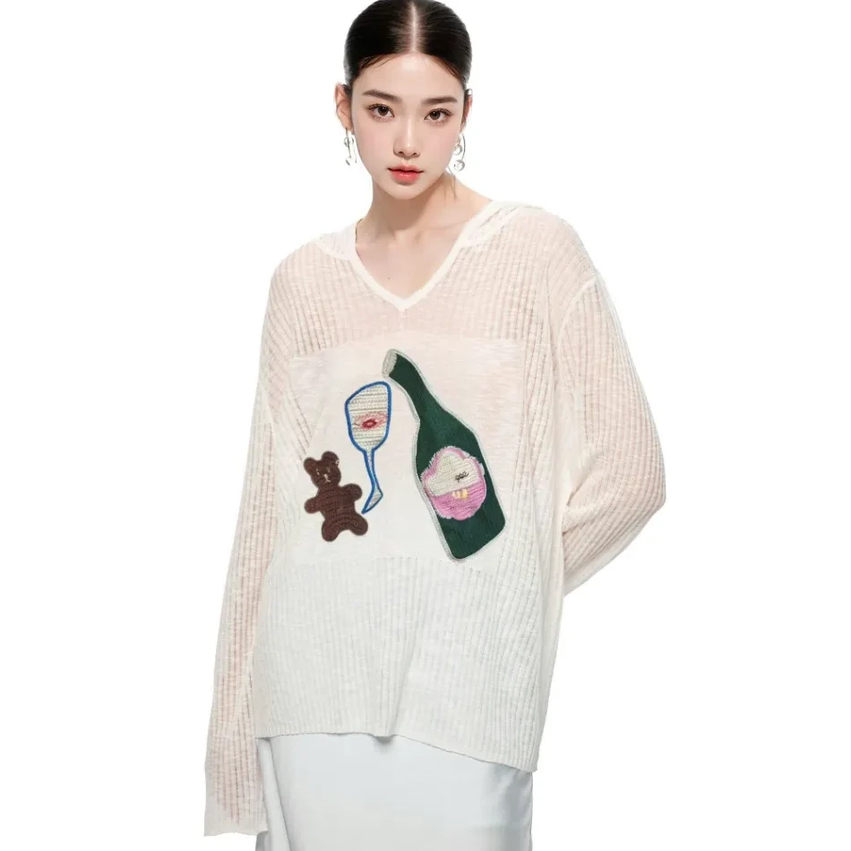 【U066】宽松显瘦设计感酒瓶小熊连帽轻薄防晒针织衫.